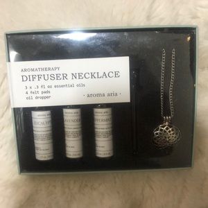 Aromatherapy Diffuser Necklace essential oils gift set